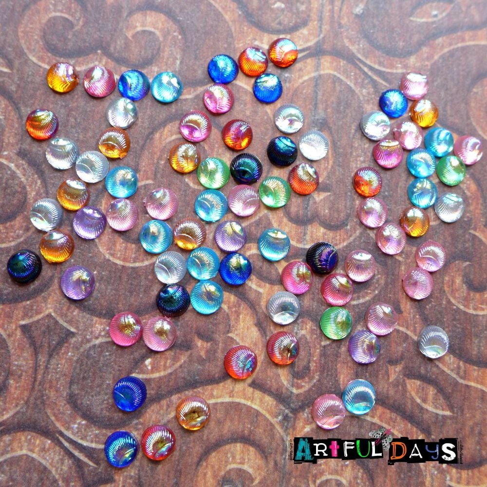Mini Coloured Shell Jewels (CA3035)