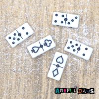 Cute Mini Domino Beads (E5012)