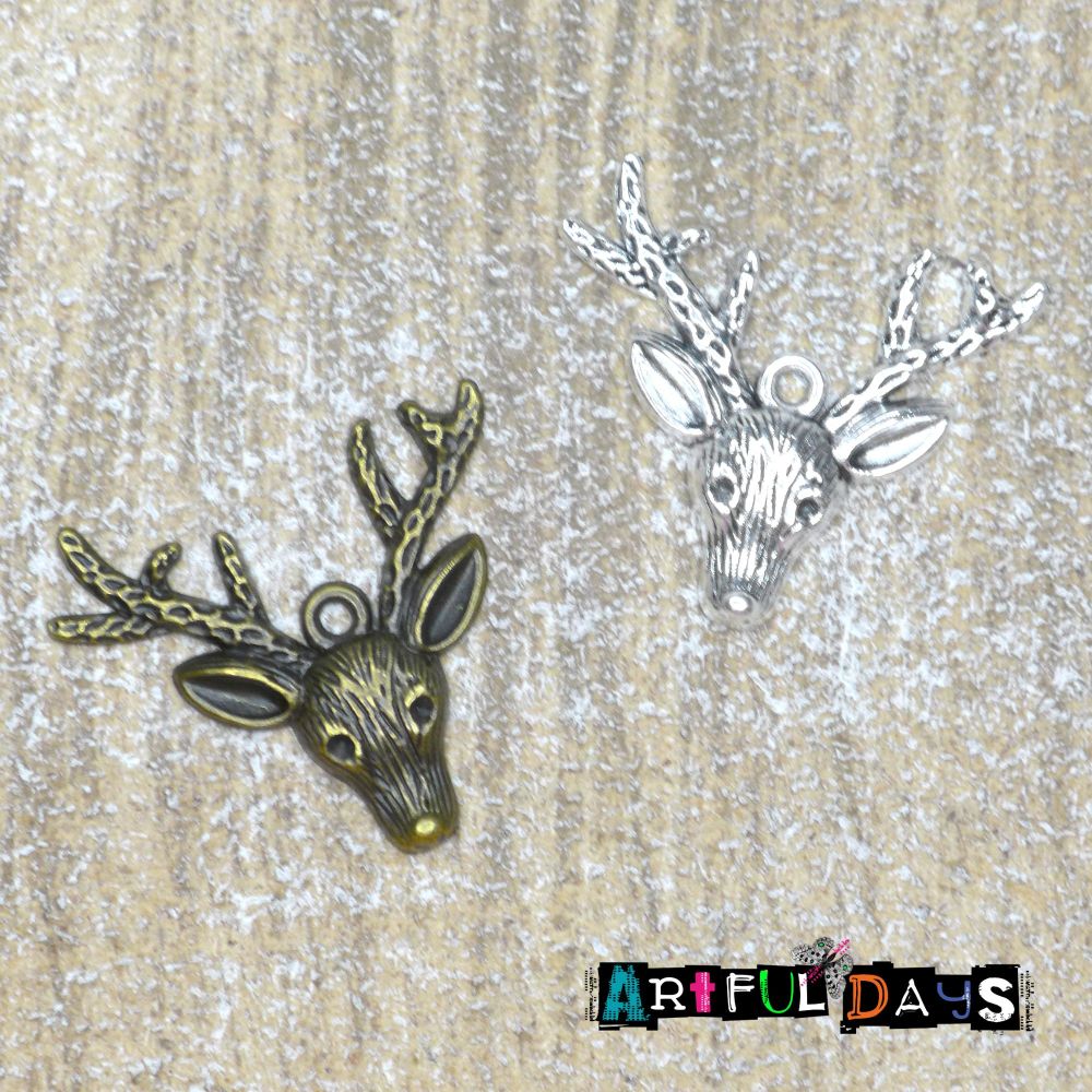 Reindeer Face Charms (C160)