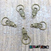 Bronze Lightbulb Charms (C173)