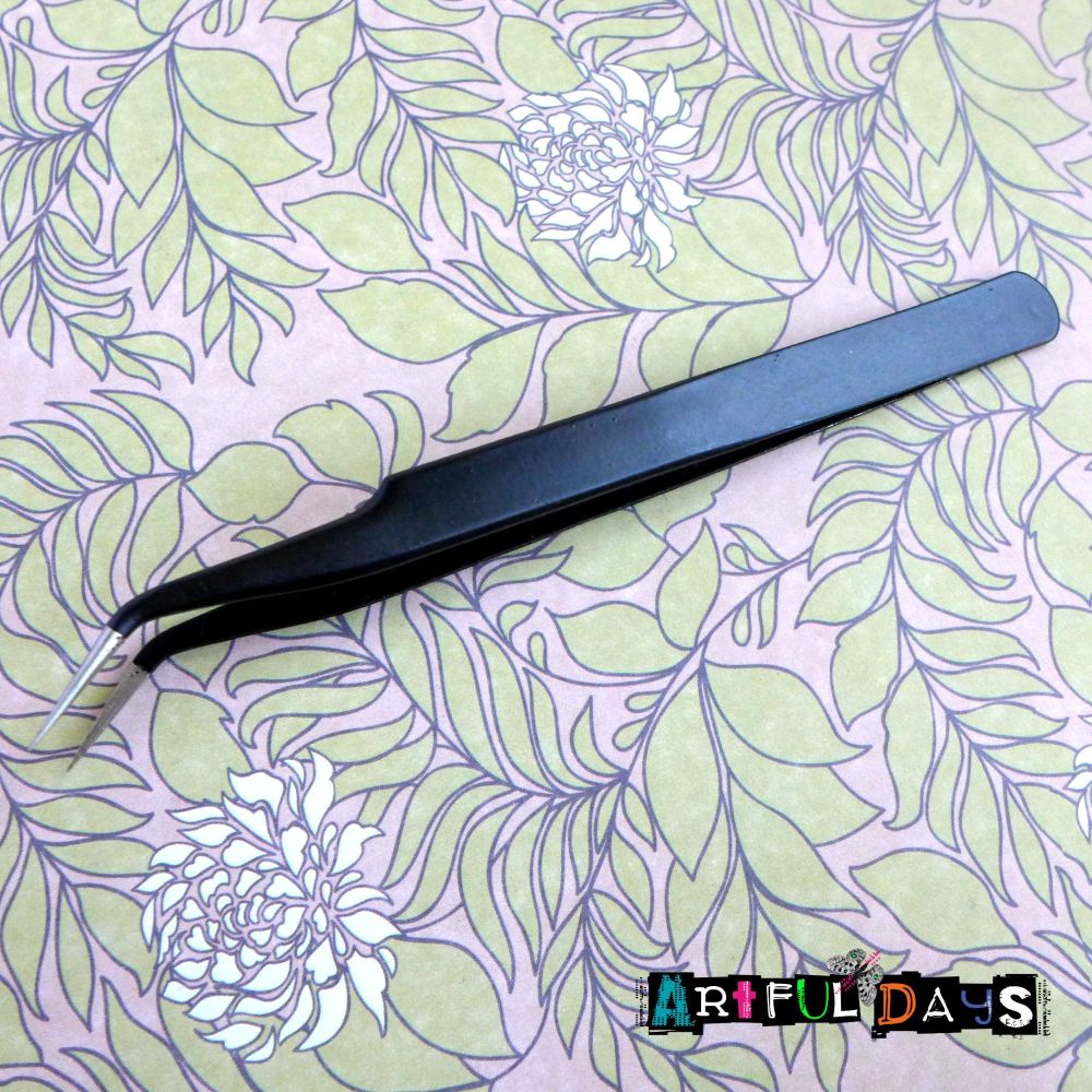 Black Curved Pointy Tweezers 