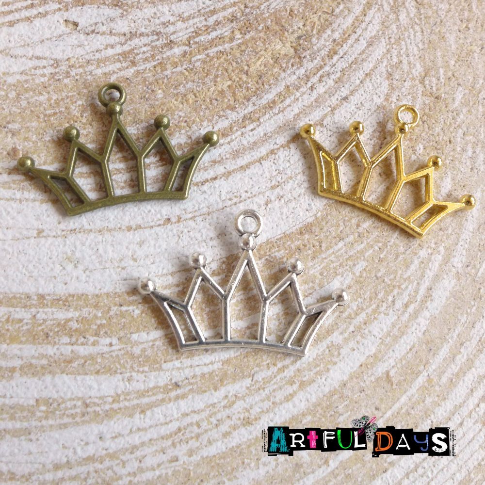 3 Princess Crowns (C028)