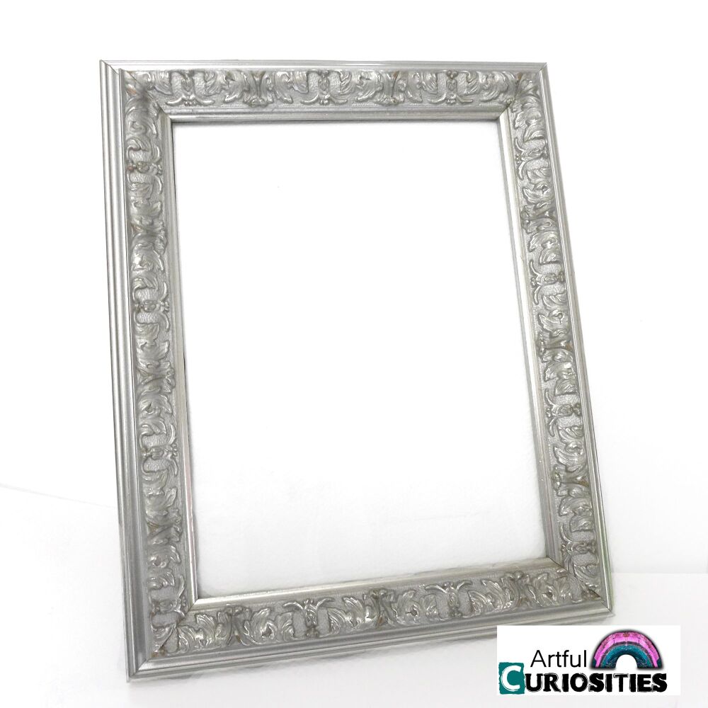 Frames - Silver Wooden Ornate Frame  - AC065