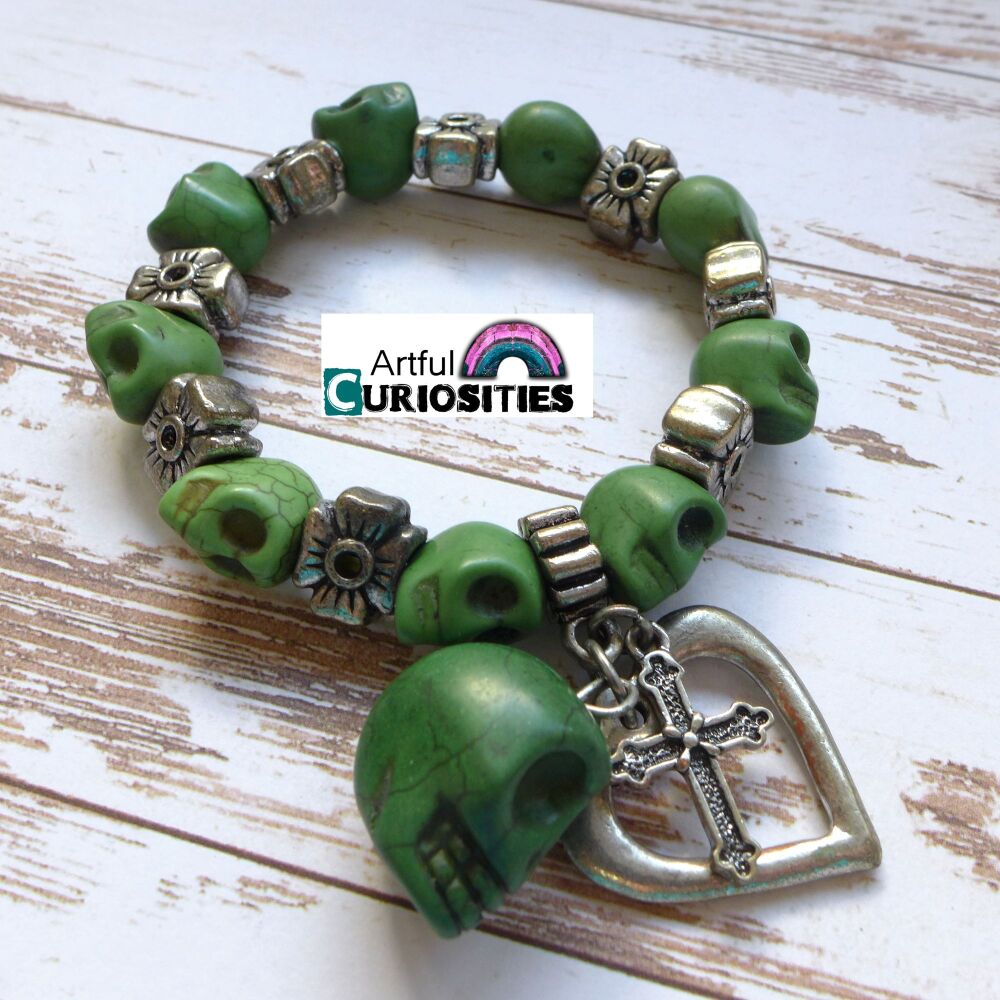 Jewellery - Green & Silver Skull Bracelet - AC082