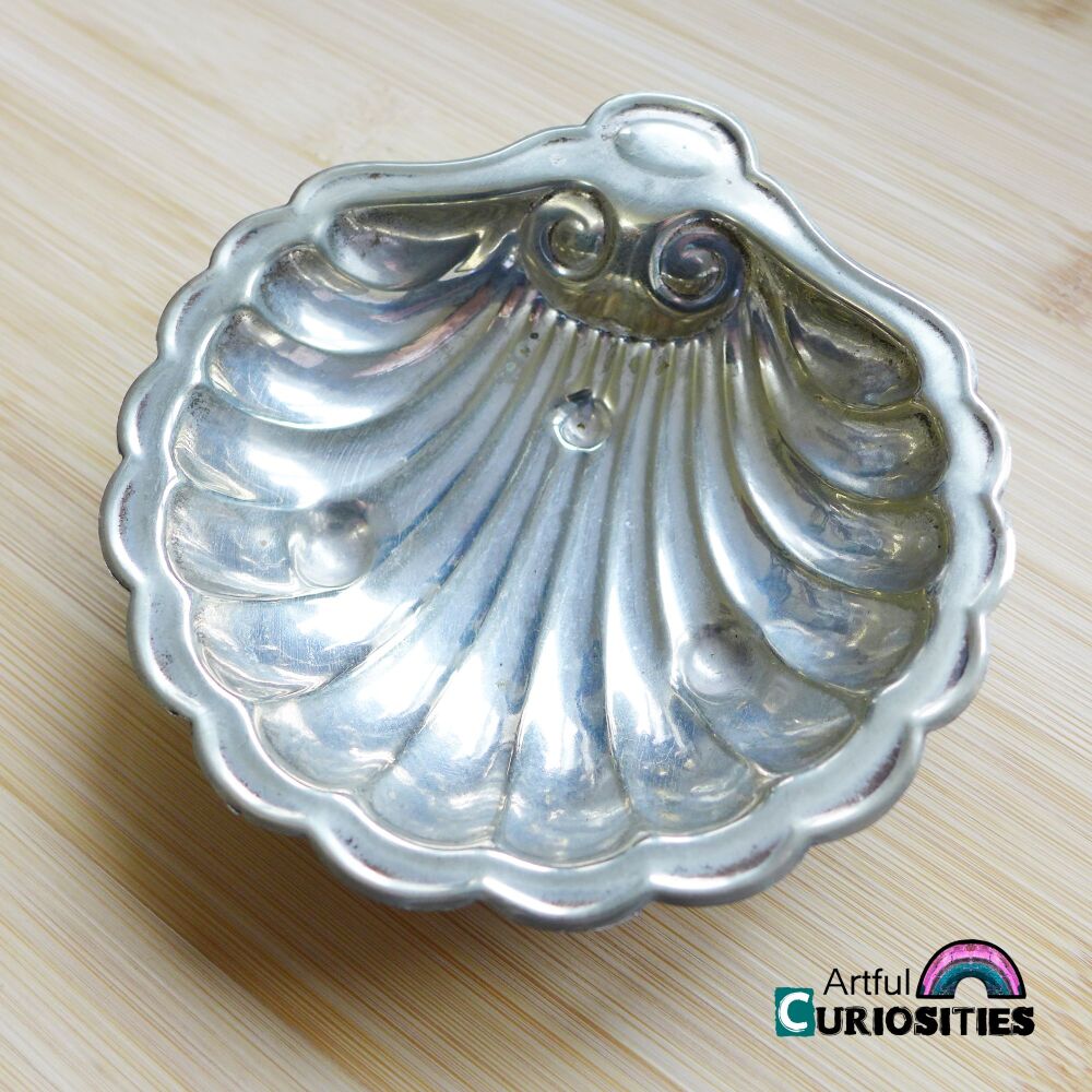 Surfaces - EPNS SIlver Patina Shell Soap Dish - AC312