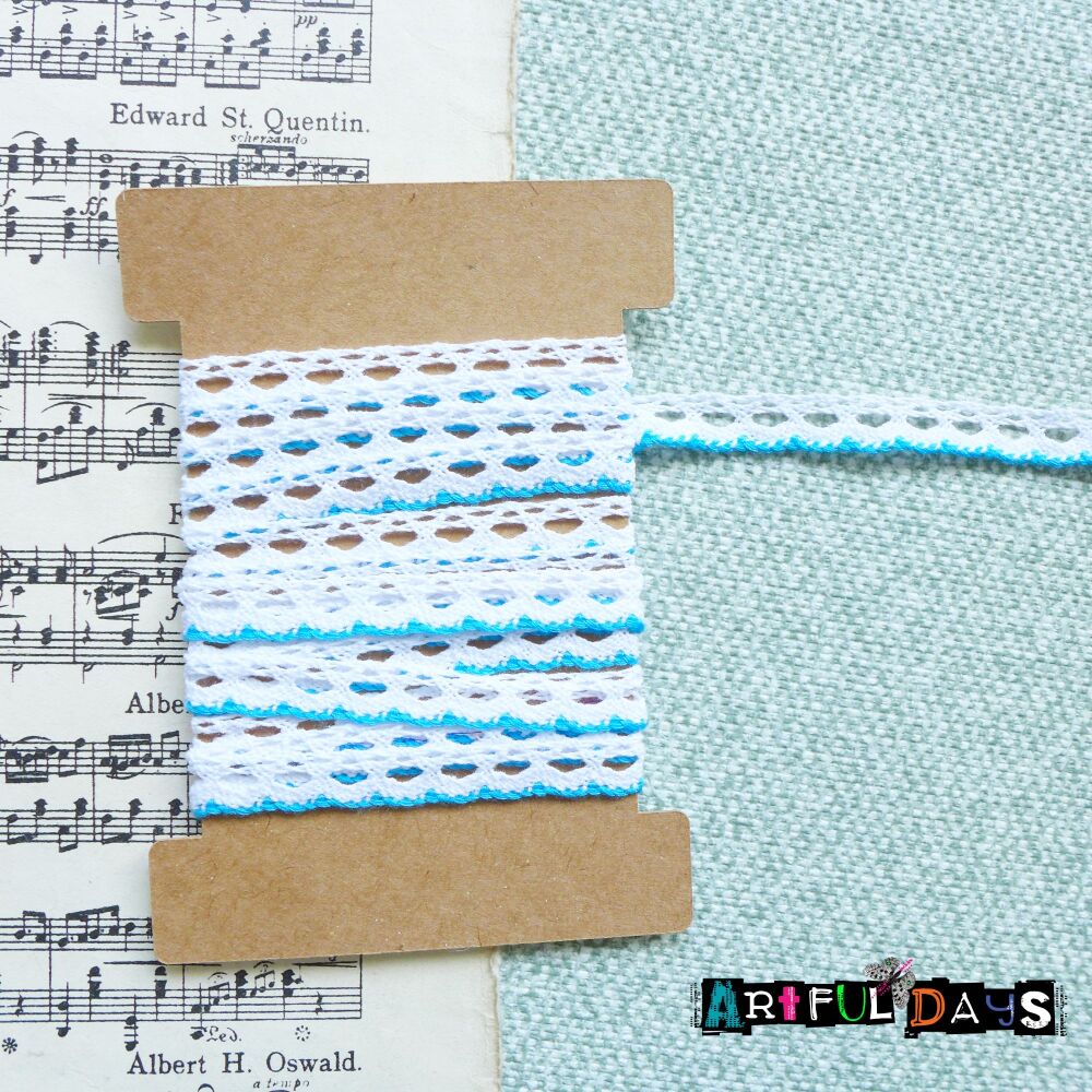 Lace Collection - 1m Blue/White Crochet Lace - 0213L