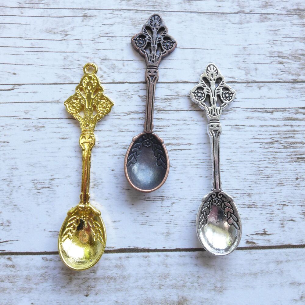 Mini Metal Spoons, 3pcs (C087)