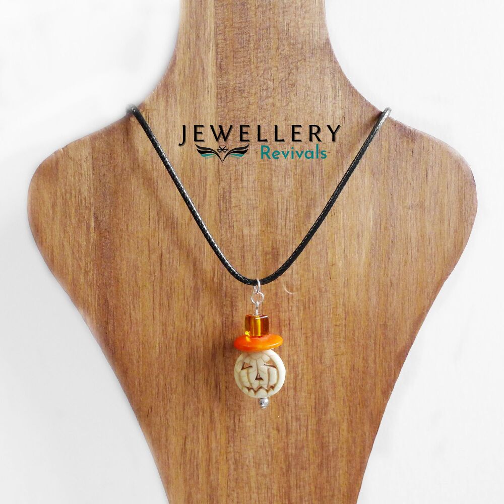 Spooktober - Cute Top Hat Pumpkin Necklace (JE013)