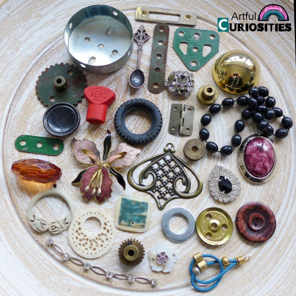 Embellishments - Mixed Media Bits & Bobs Bags - AC409