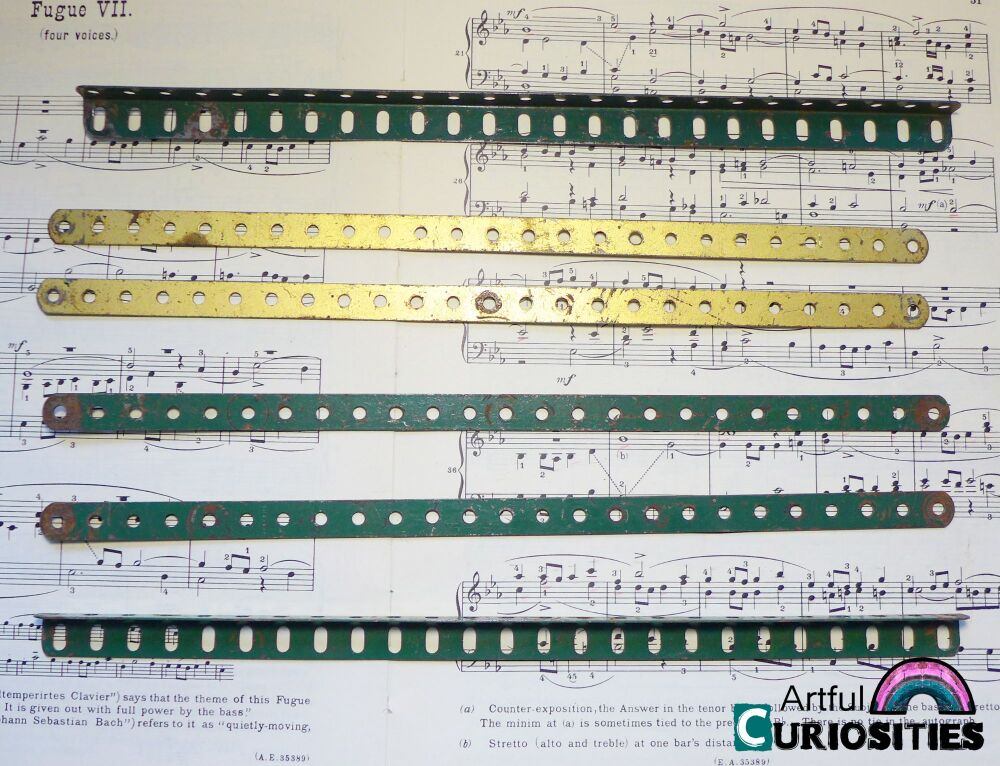 Embellishments - Rusty Long Metal Strips - AC411