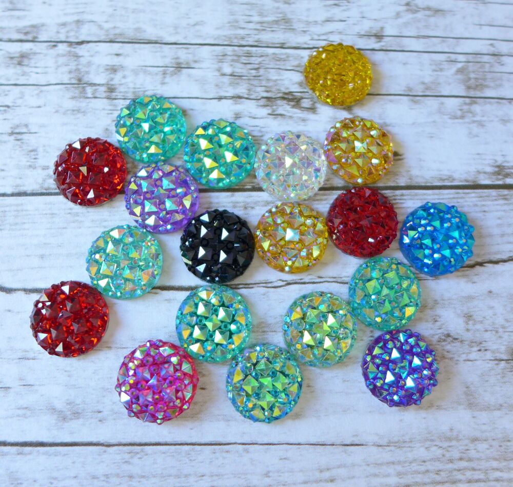 Textured Sparkly Gems 12mm, 20pcs