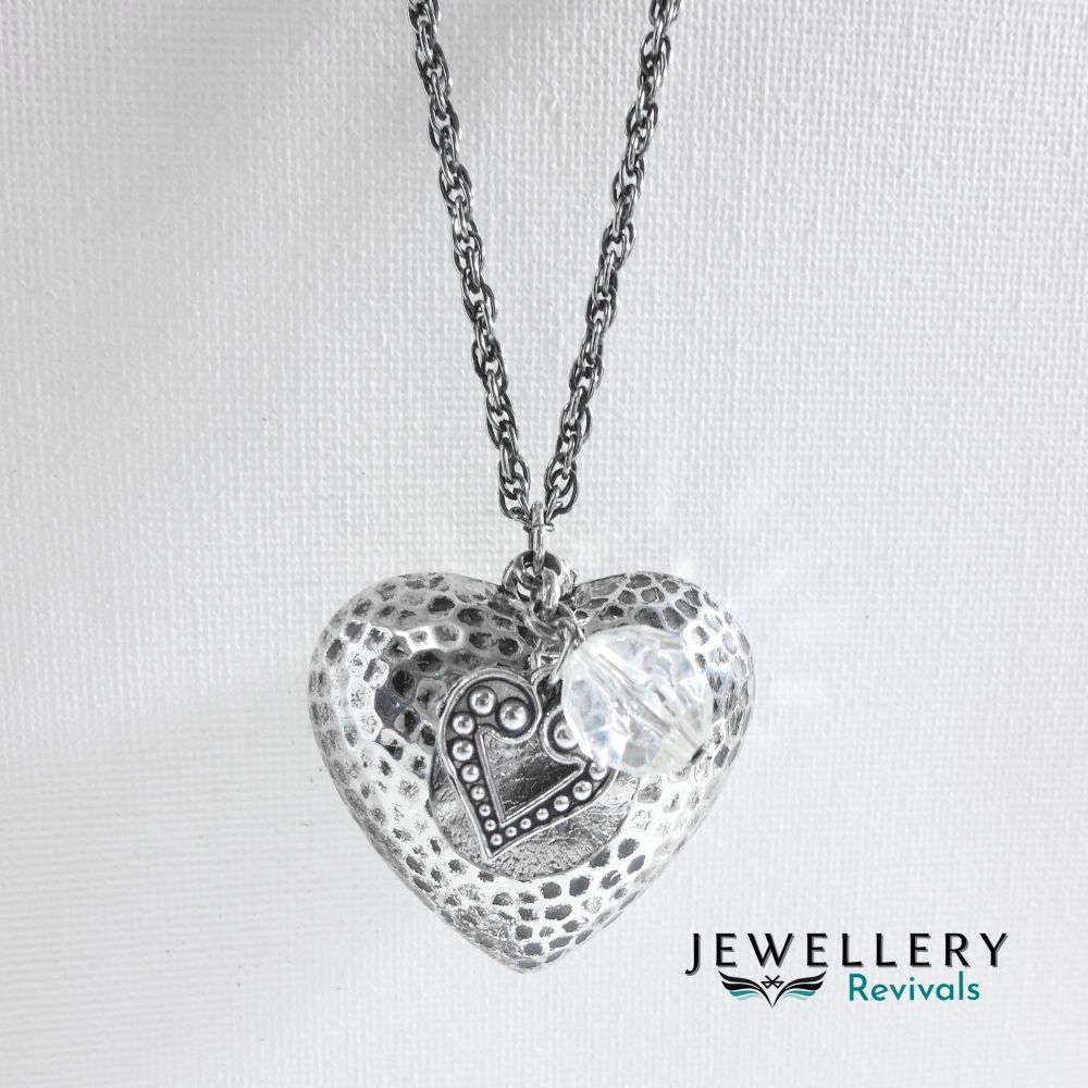 Silver Tone Chunky Hammered Heart Necklace (JE054)