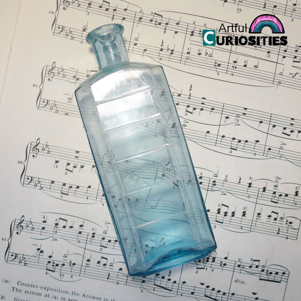 Decorative Bottles - Old Vintage Chemist Glass Bottle - AC417