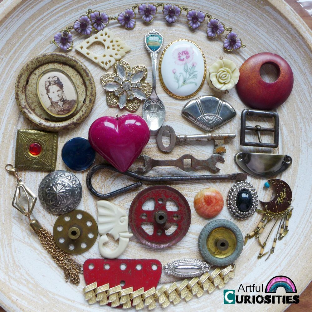 Embellishments - Mixed Media Bits & Bobs Bags - AC467