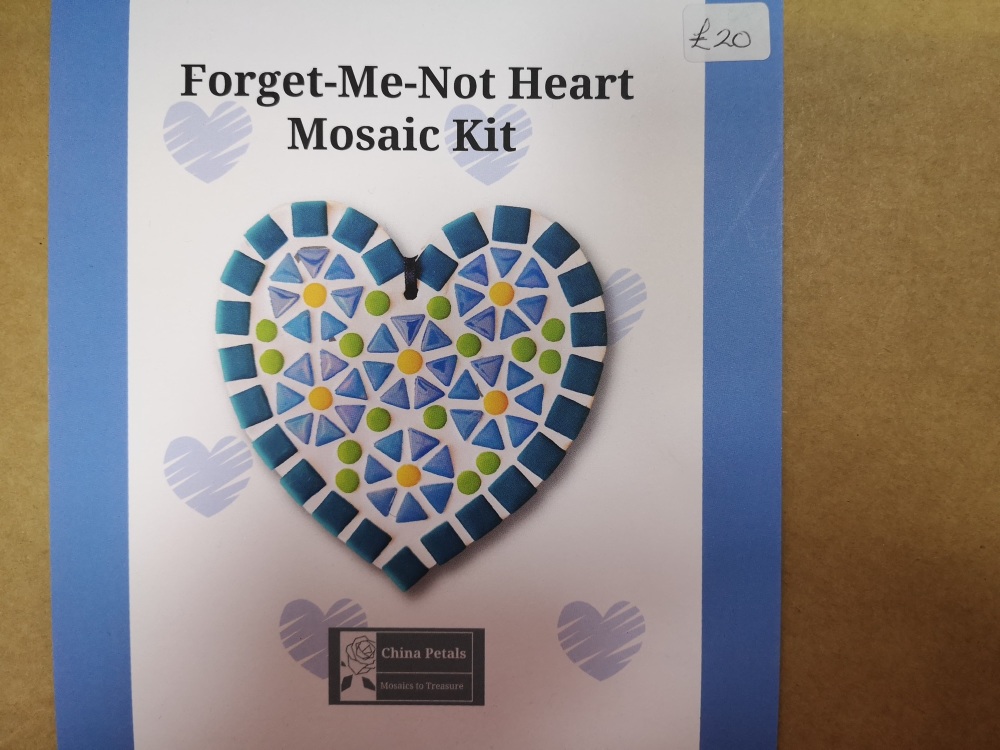 Forget me not heart mosaic Kit by China Petals