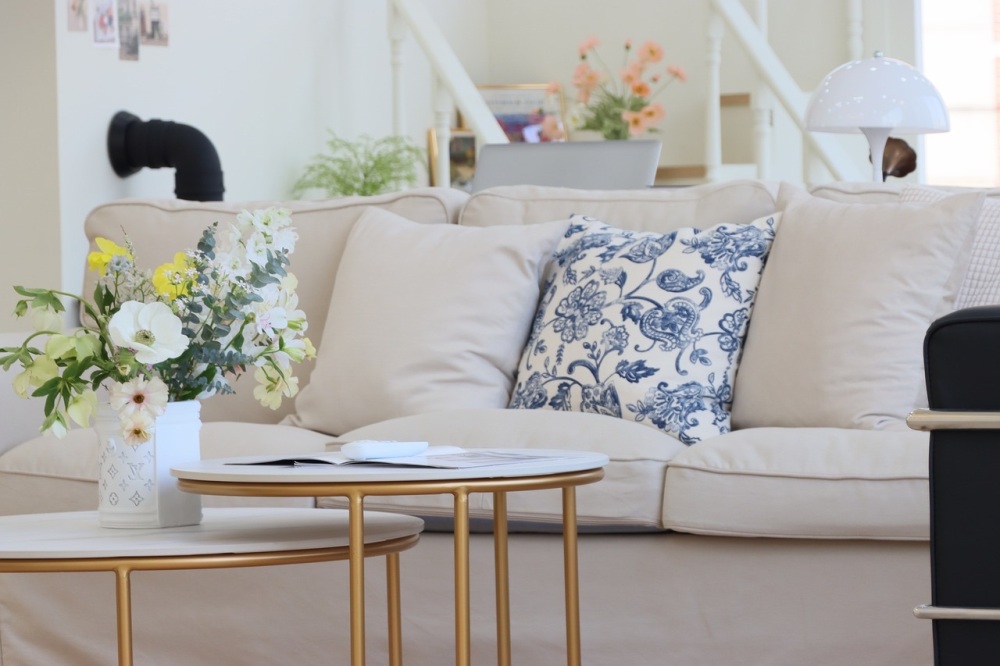 sewing a piped cushion workshop Saturday  28th June 1pm -4pm