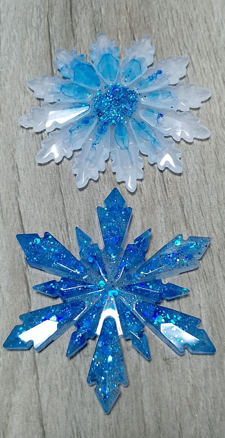 resin snowflakes Monday 17th November  10am -12noonm