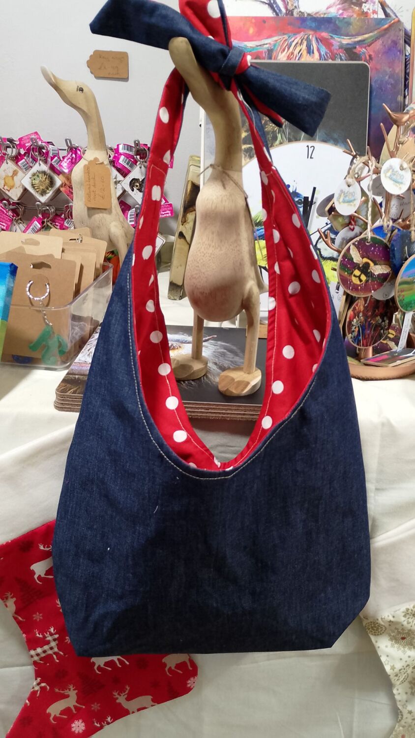 Sew a slouch tie bag workshop Friday 30th January 10am-1pm