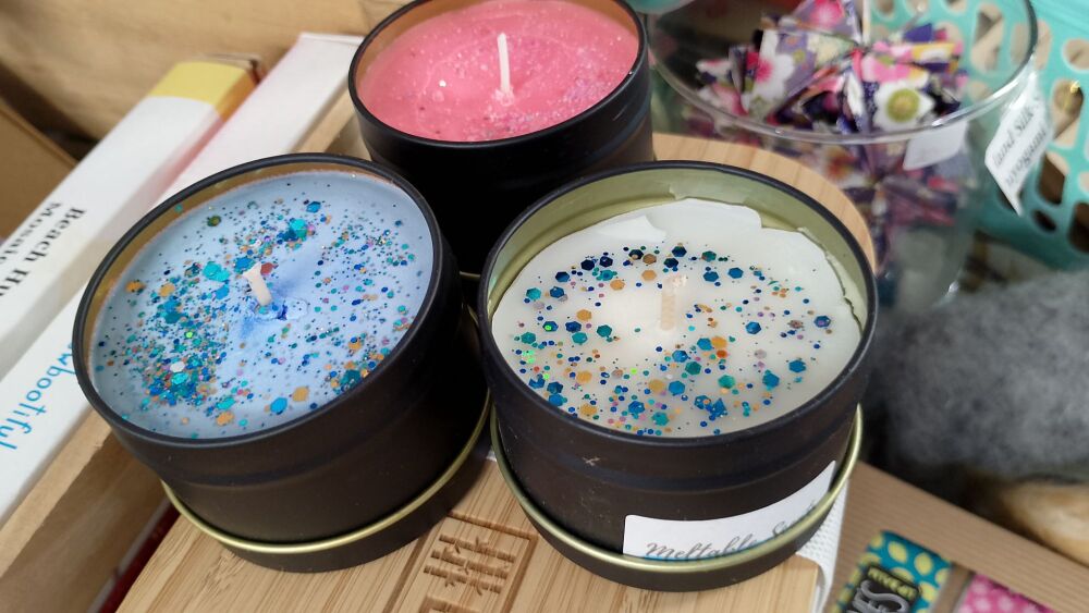 make a candle Tuesday 31st March 1.30 - 2.30pm