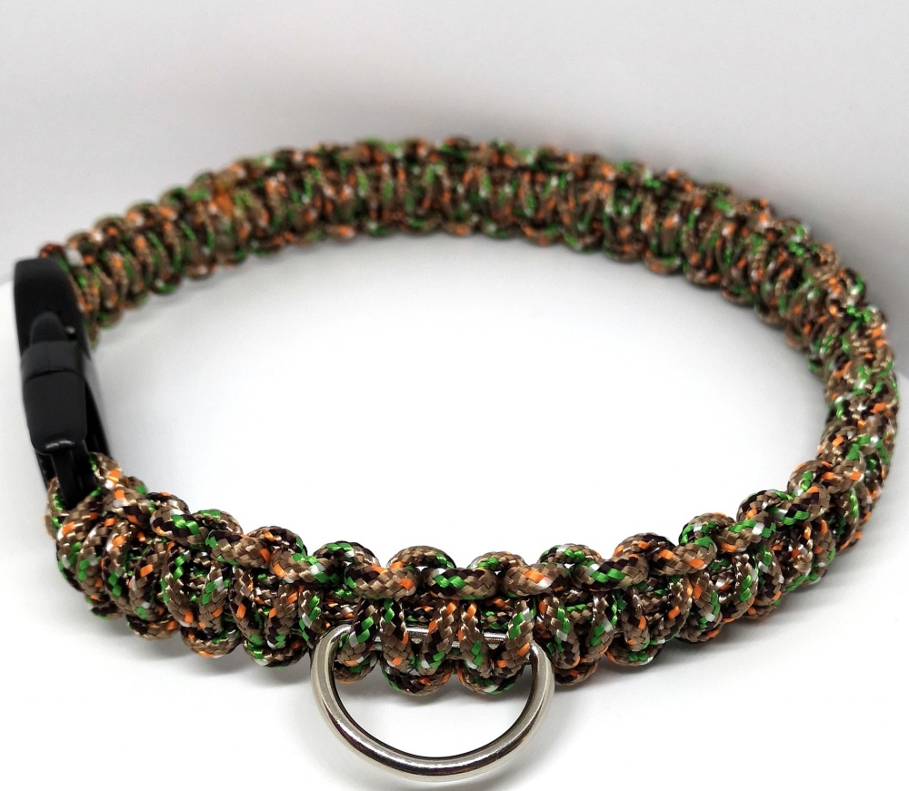 create a dog collar Monday 15th June 10am -12.30pm