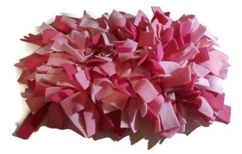 'Pretty in Pink' Mini Fleecy Forage Treat Mat
