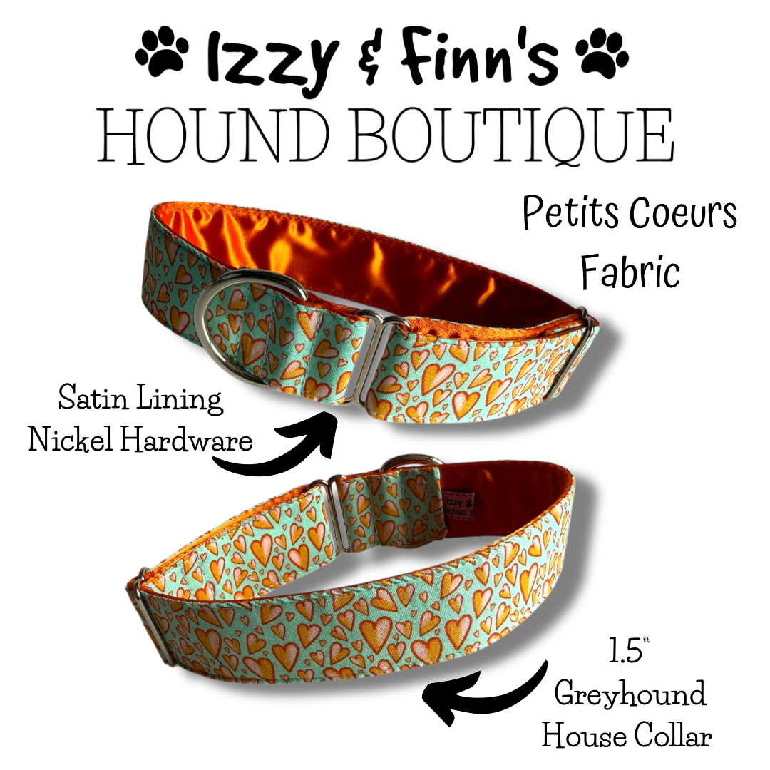 1.5" Petits Coeurs Greyhound House Collar