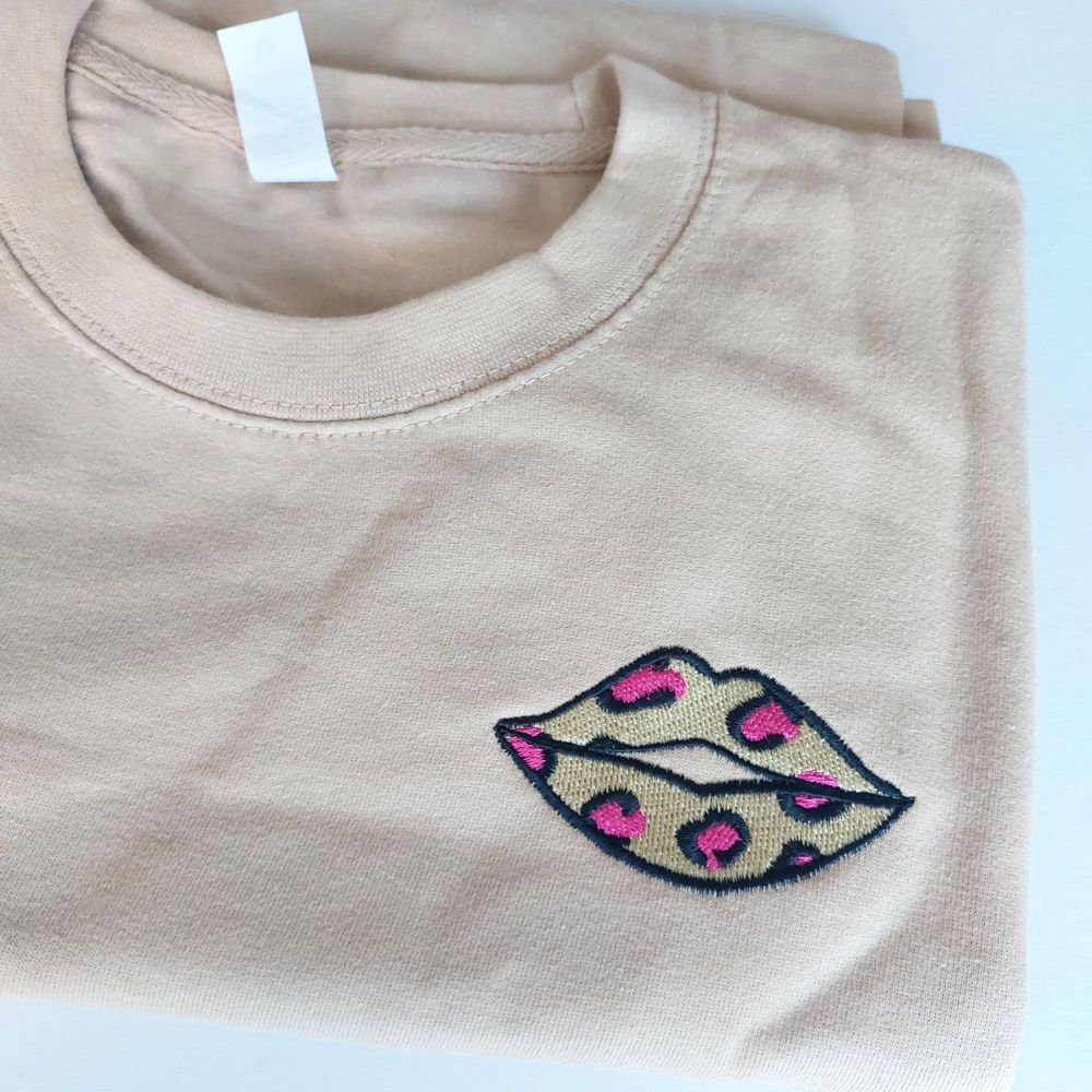 Size Medium - Leopard Lips Design Sweater