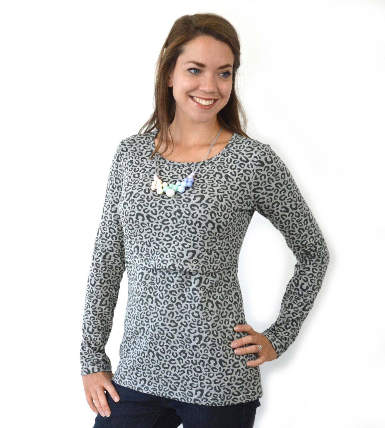 Breastfeeding Tops and Nursing Tops Long sleeved breastfeeding top in