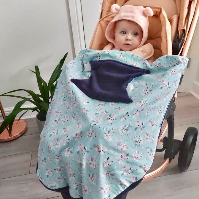 <!-- 070 --> Baby Travel Blanket in Botanical Bloom