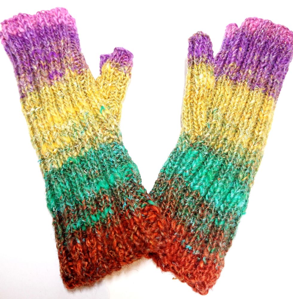 Ribbed Fingerless Gloves