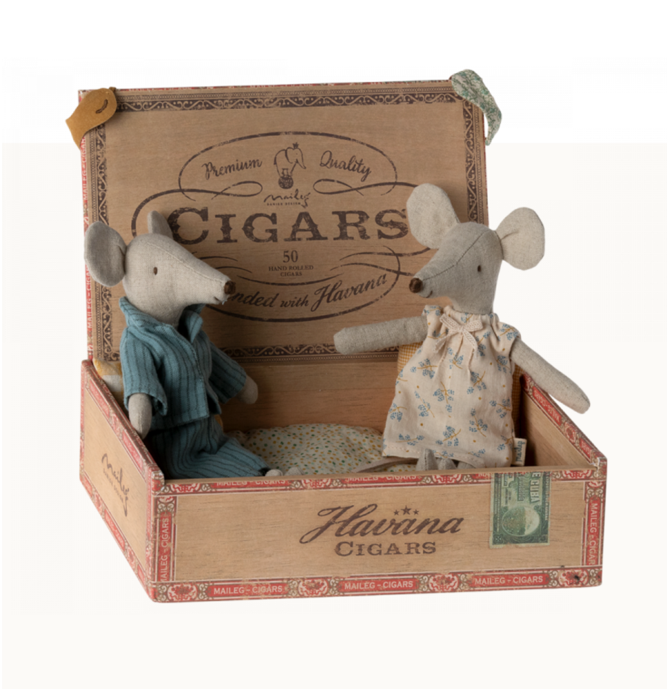 Maileg Mum and Dad Mice in Cigar Box