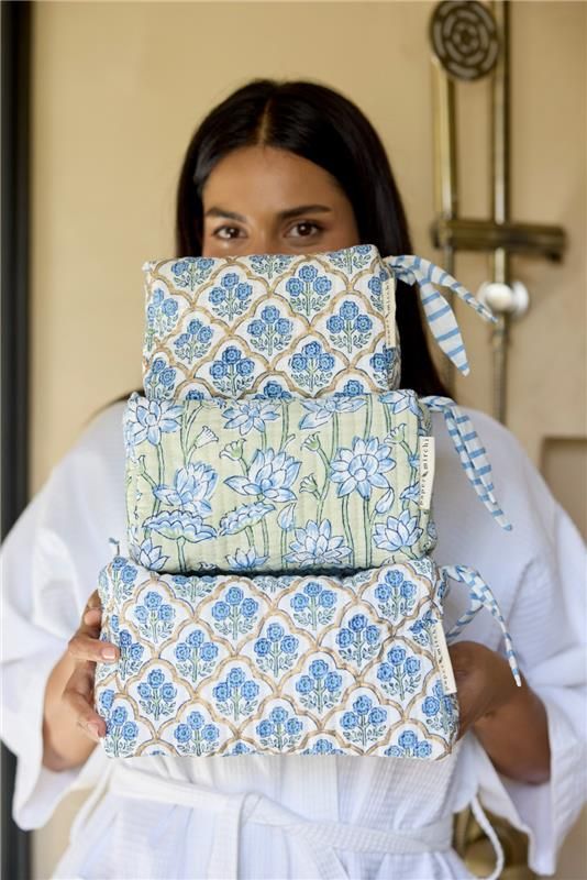 Organic Cotton Toiletry Bag Trellis - Large