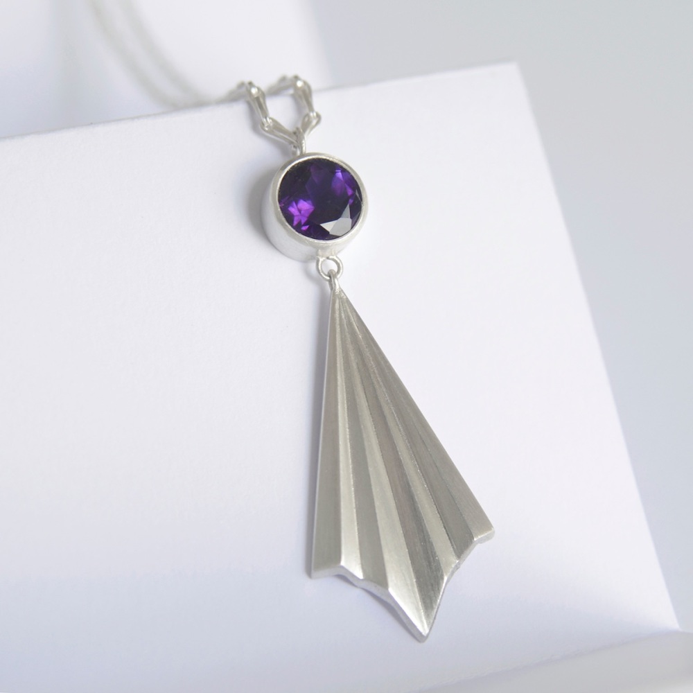 Pleated Silver Ray Necklace