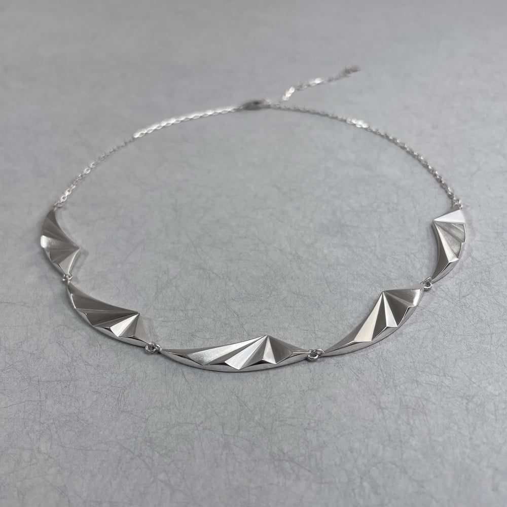 Polaris Arc Necklace, silver