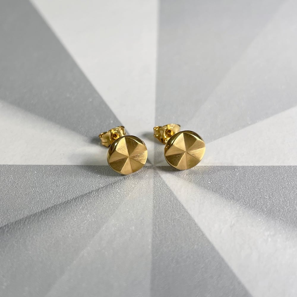 Polaris Nova Studs, gold vermeil