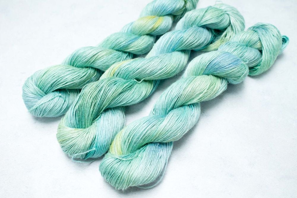 Water Bloom - Limbo 4ply