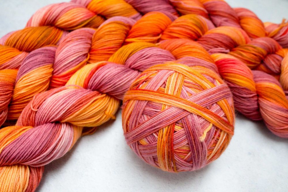 Stoked Embers - Self striping sock