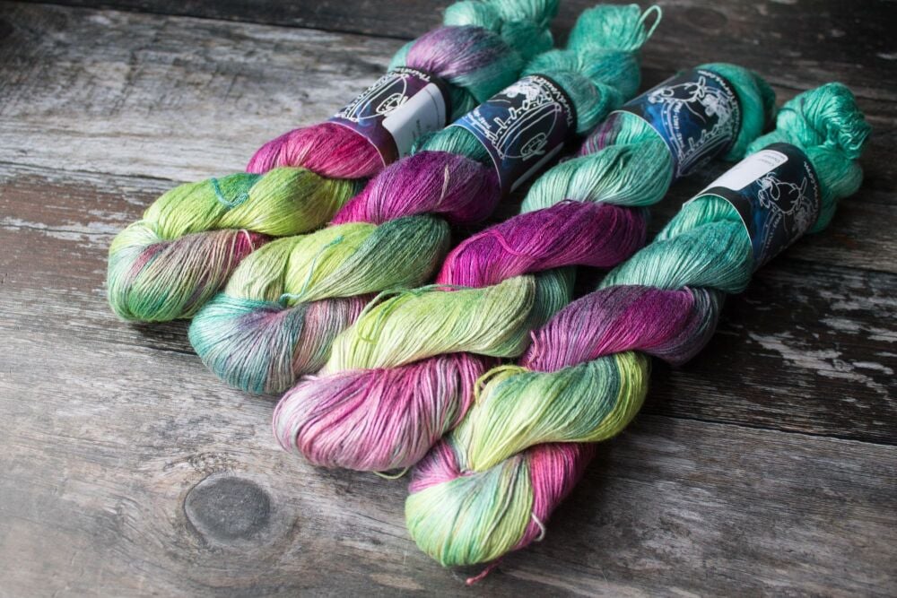 Venus Flytrap ~ Plant Based Yarn