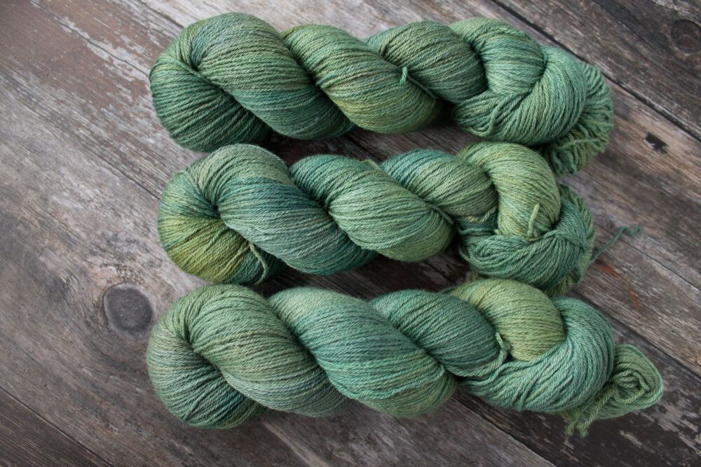 The Wilds ~ Non Sw yarn