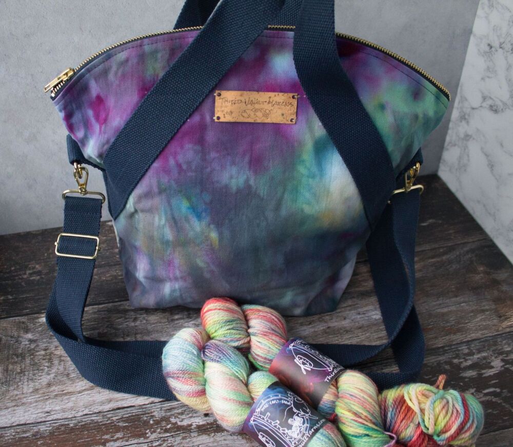 Atlas Crossbody bags