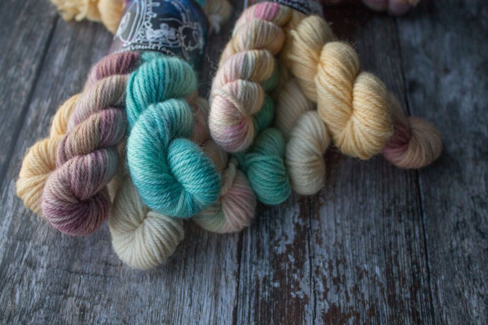 Seashells by the Seashore  ~ Mini Set