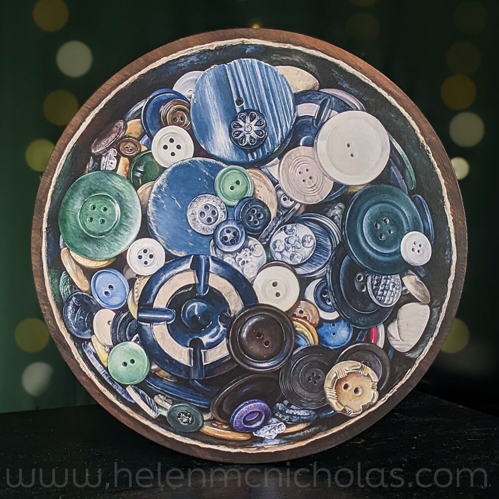 ROUND PRINT BLOCK - 'GRANDMA'S BUTTON BOX'