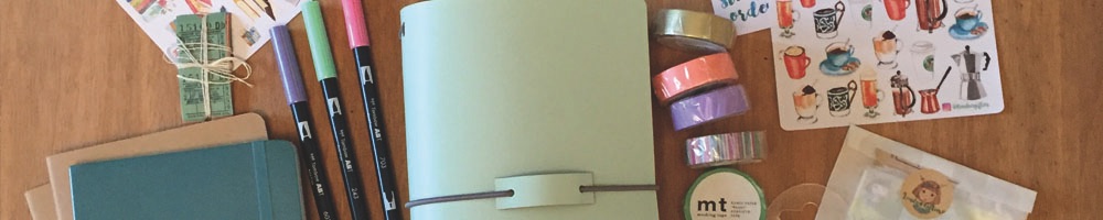 Journaling with an inkDori Traveler's Notebook | Grace & Salt ink | journaling stickers, brush pens, washi tape journaling inserts