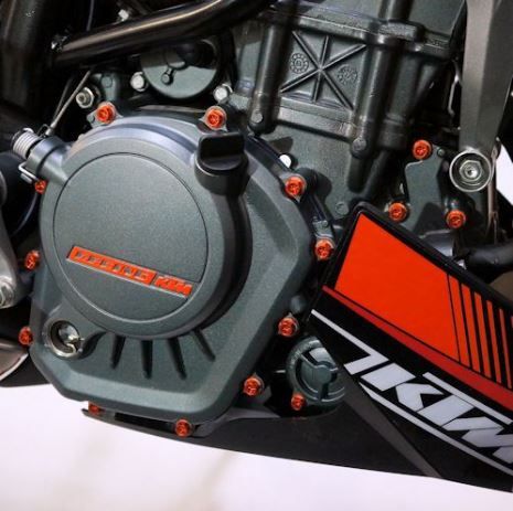 CNC machined Aluminium Engine Bolt kit for KTM Super Duke 1290 R ABS from 2