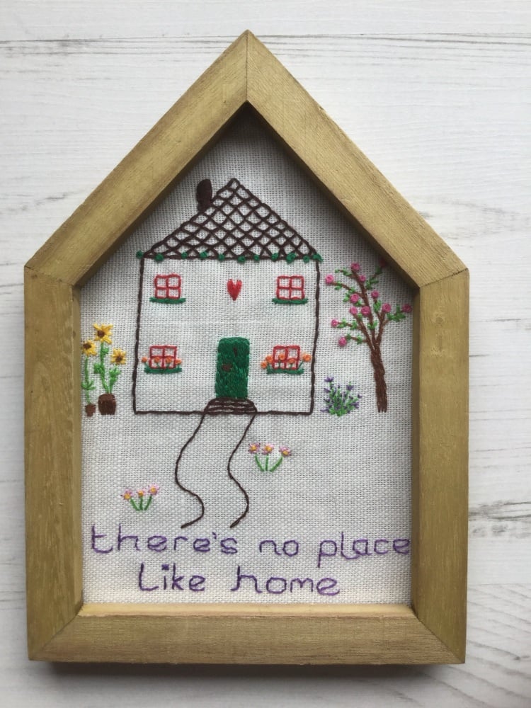Hand embroidered picture There’s No Place Like Home