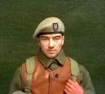 Banjoman 1:6 Scale Custom Made Beret - S.A.S. Beige With Patch