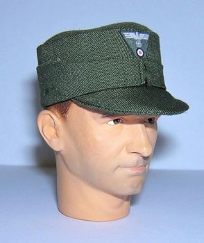 Banjoman 1:6 Scale Custom WW2 German M43 Field Cap - Green