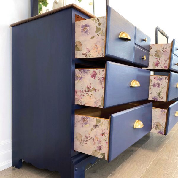 Decoupage Tissue Paper - Amethyst Dance