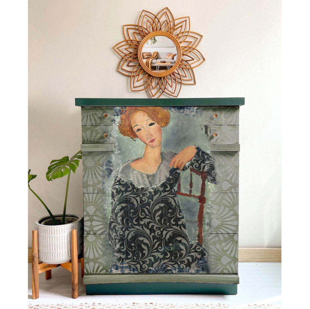 A1 Decoupage Rice Paper - Whimsical Lady
