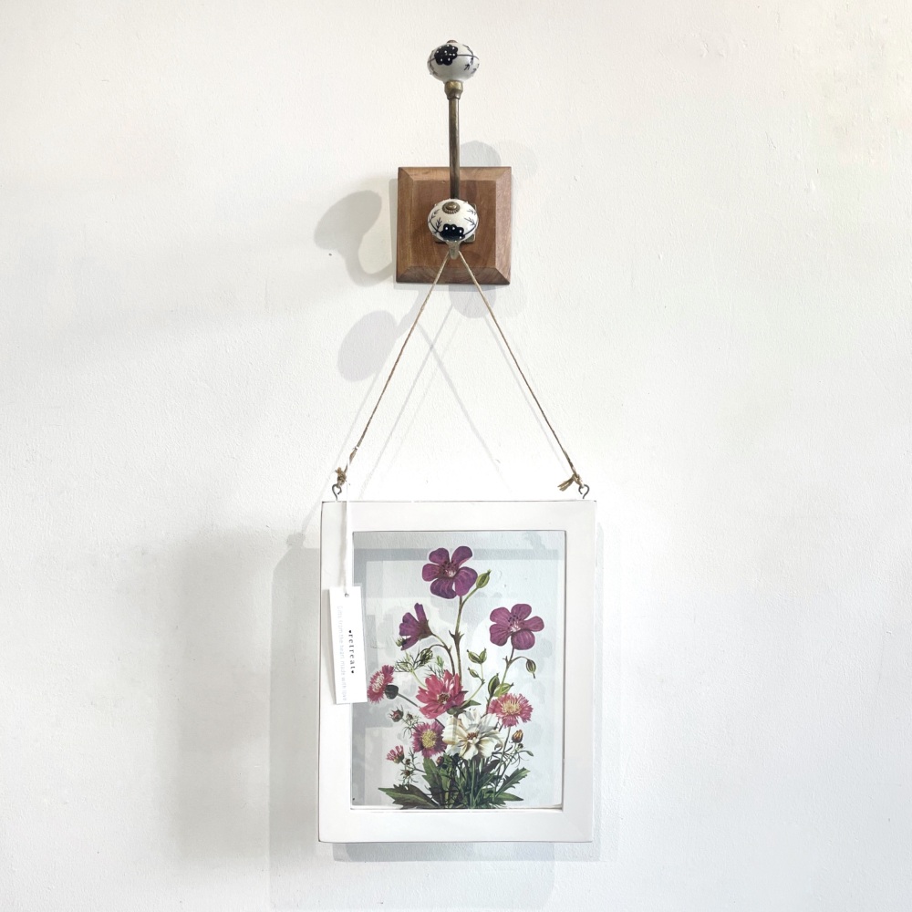 Hanging Frame